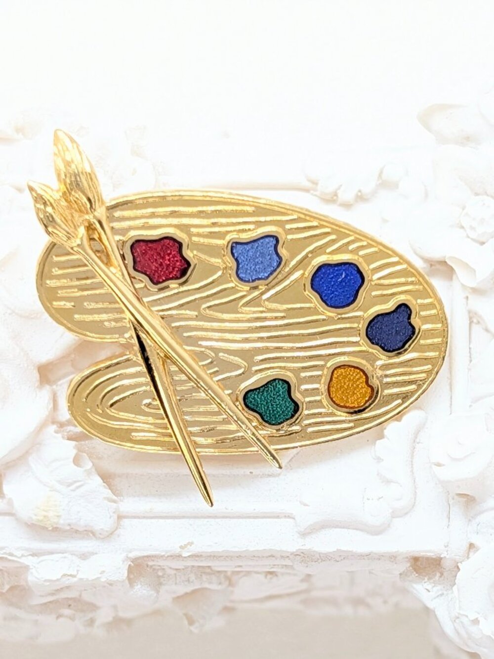NEW Painter's Palette Theme Fashion Pin